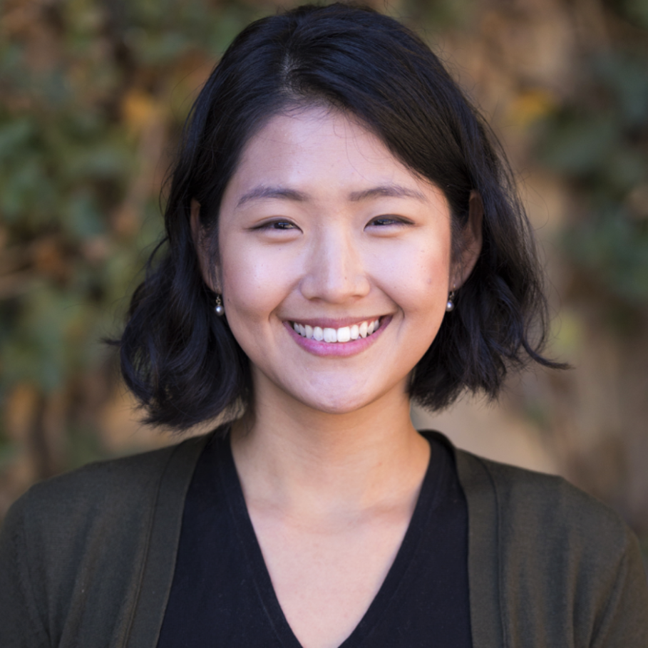 headshot photo of woman, outdoors