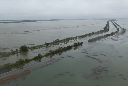 photo of flooded highway 80