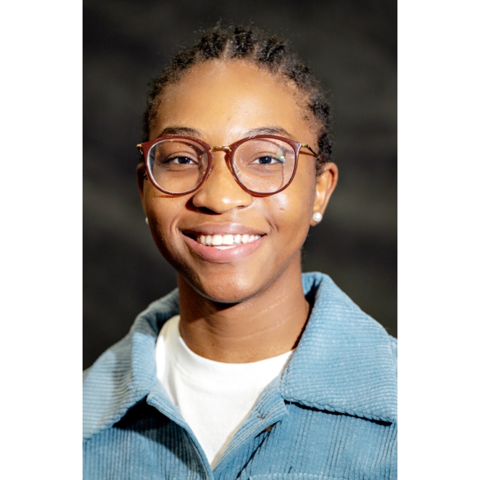 headshot photo of woman